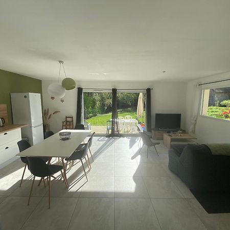 Vila Au Moryllon Lompnas Exteriér fotografie