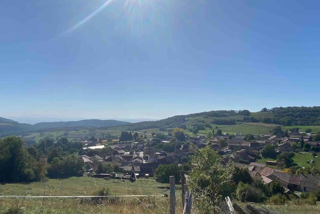 Vila Au Moryllon Lompnas Exteriér fotografie